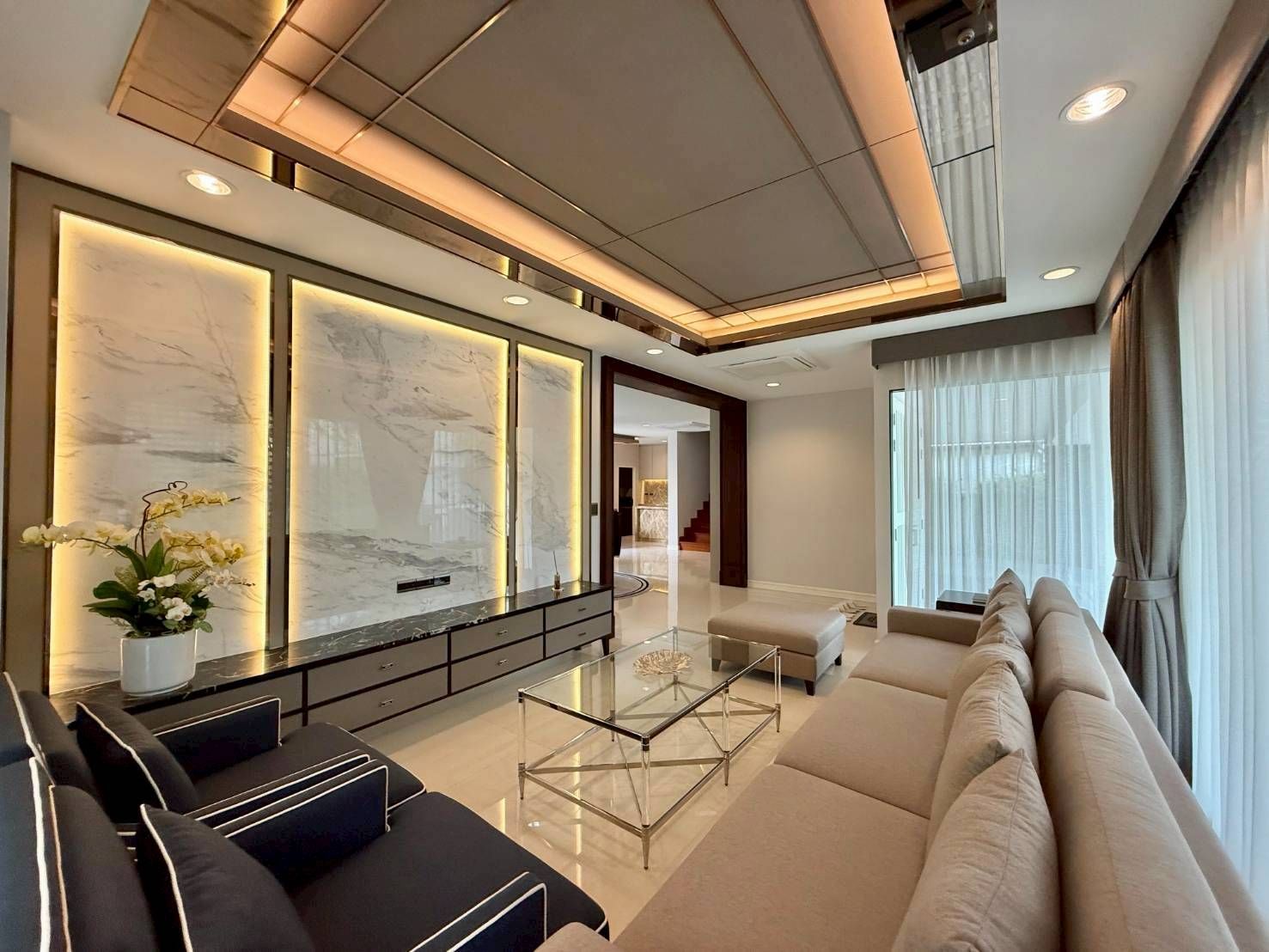 Blue Lagoon 2 - Image 3