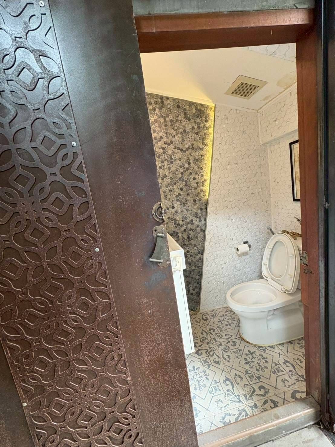 uploads/3efcf3ff-14c0-49cd-a97d-c18a86e0c28f/9fe73490-1b62-4927-b82b-9e39dafffa92