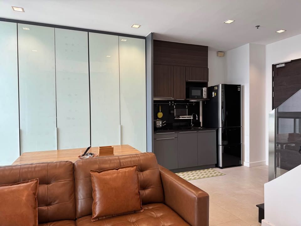 1 卧室 公寓 出租 在  - Image 4