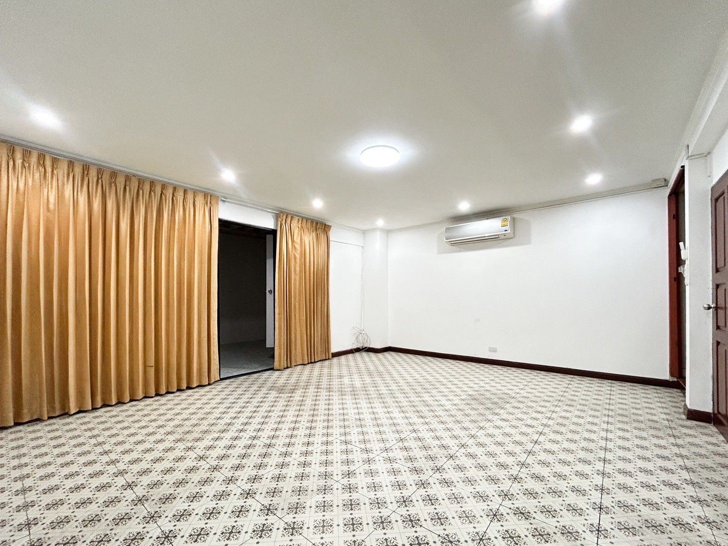 uploads/3efcf3ff-14c0-49cd-a97d-c18a86e0c28f/a48d1744-cae3-41d6-a8cf-acaac9cee9b2