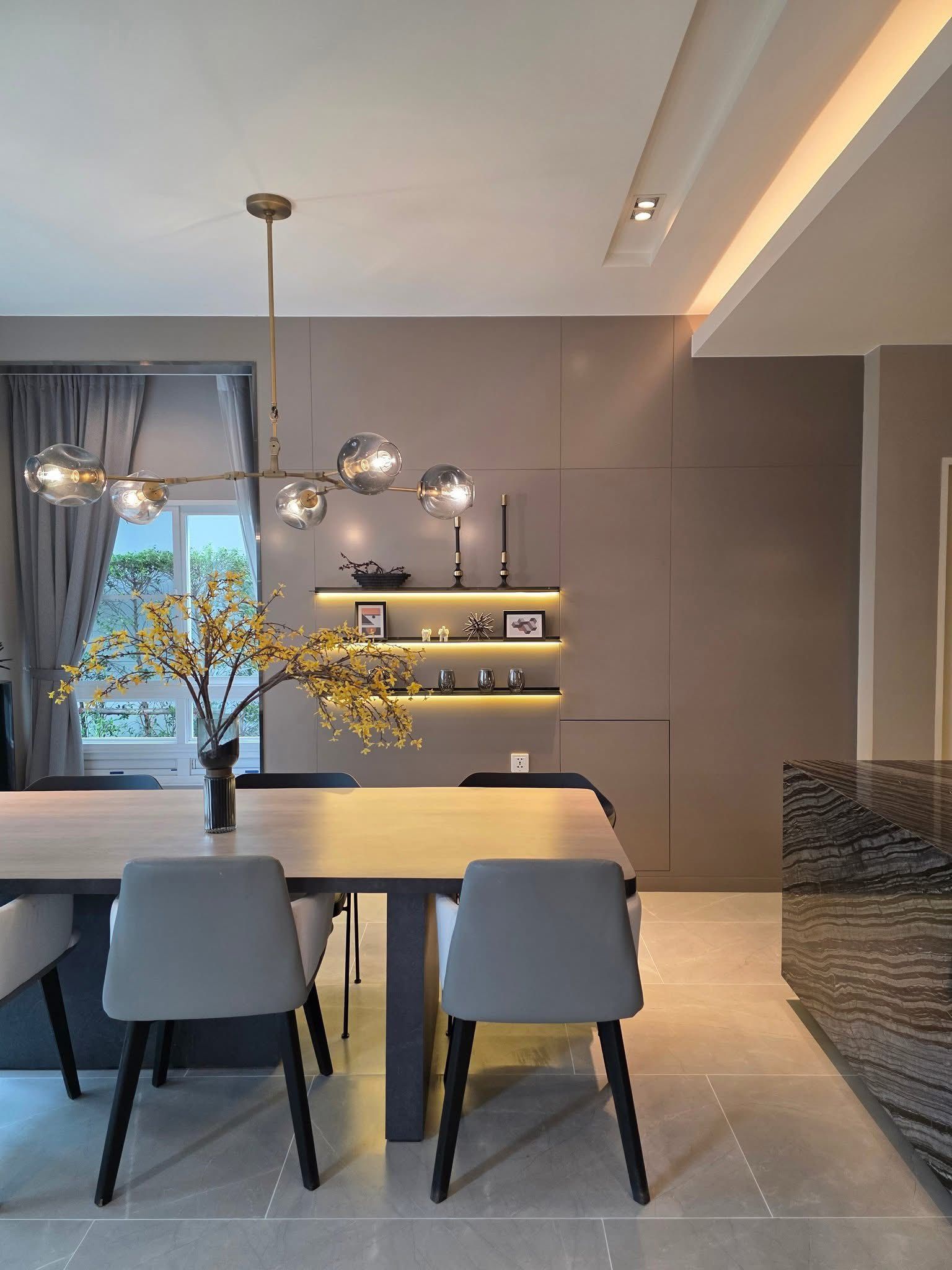 Mantana Bangna-Wongwaen - Image 5