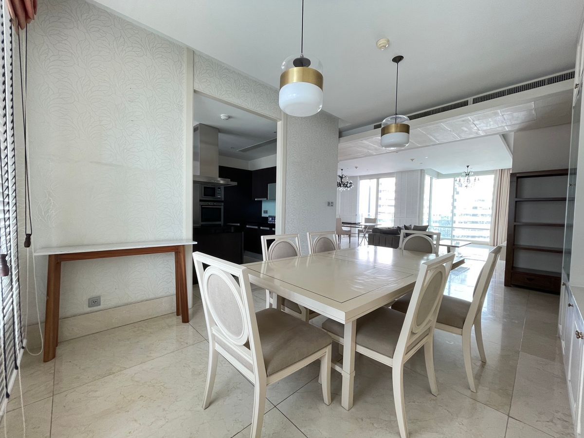 3 卧室 公寓 出租 在  - Image 4