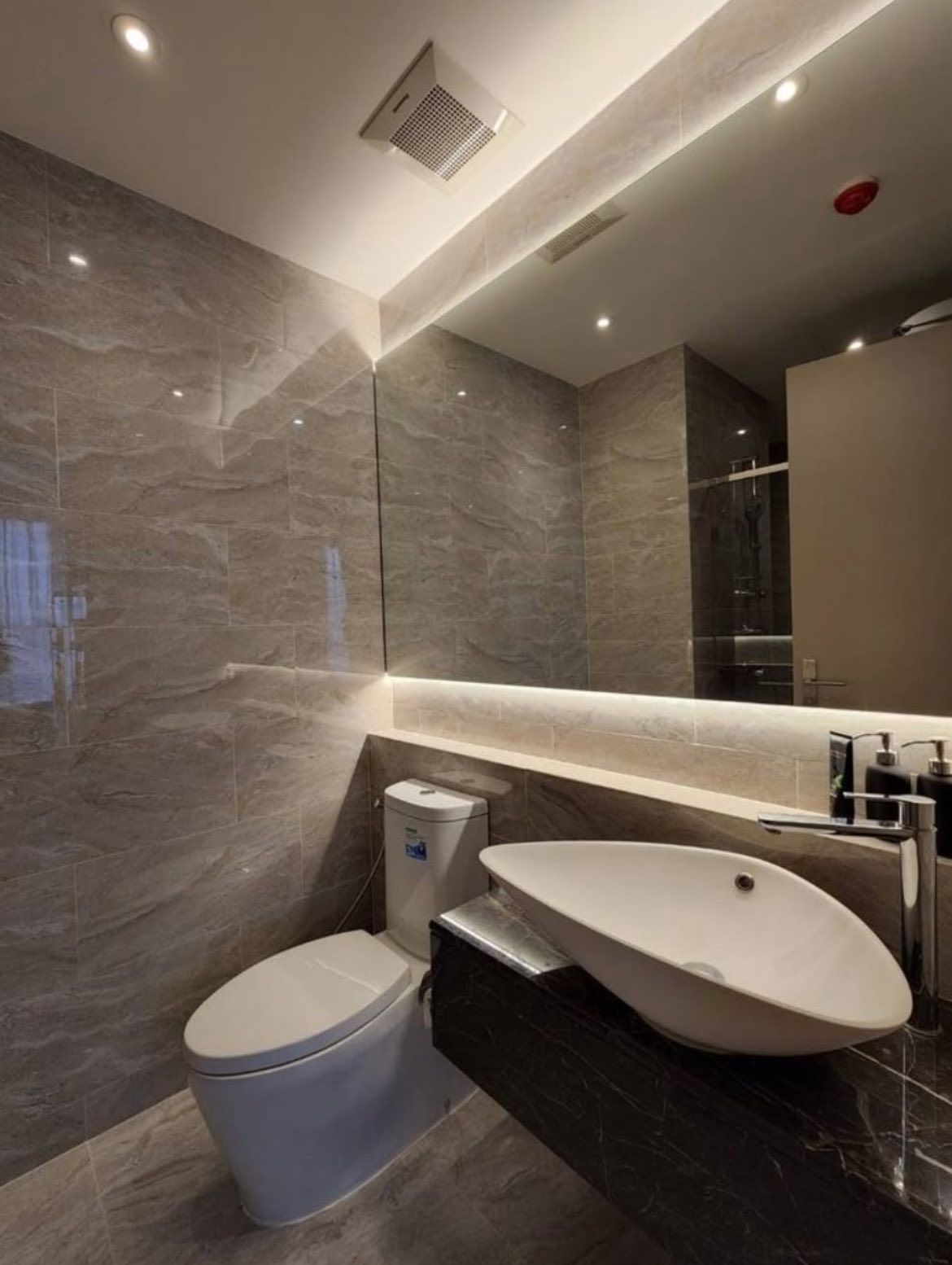 uploads/3efcf3ff-14c0-49cd-a97d-c18a86e0c28f/a8a4fe05-2eab-486f-a035-8bc310234b94