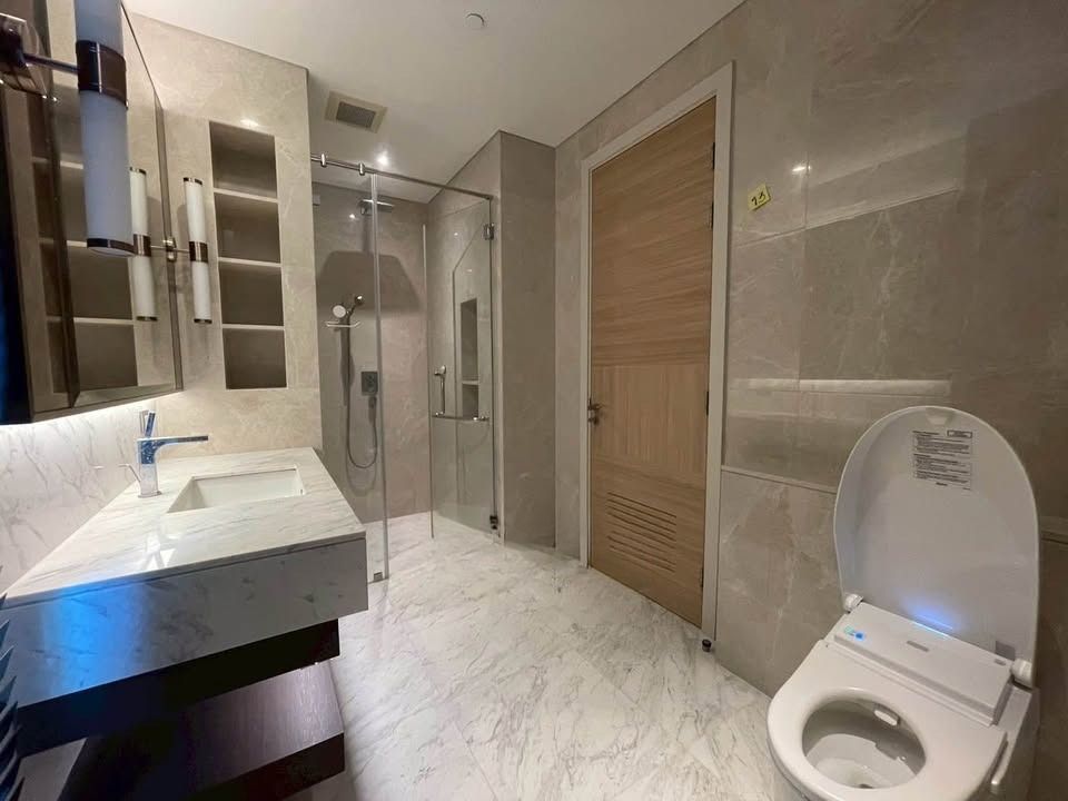 Sindhorn Residence - Image 6