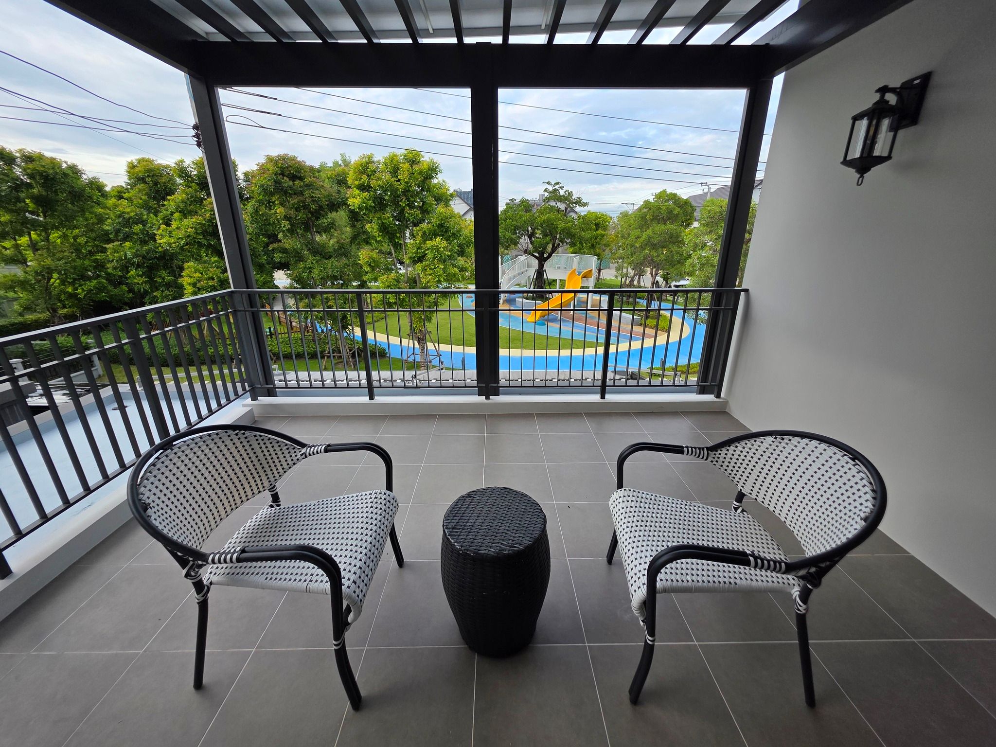 uploads/3efcf3ff-14c0-49cd-a97d-c18a86e0c28f/a9167bb8-760b-45a6-b5e6-667251967b00