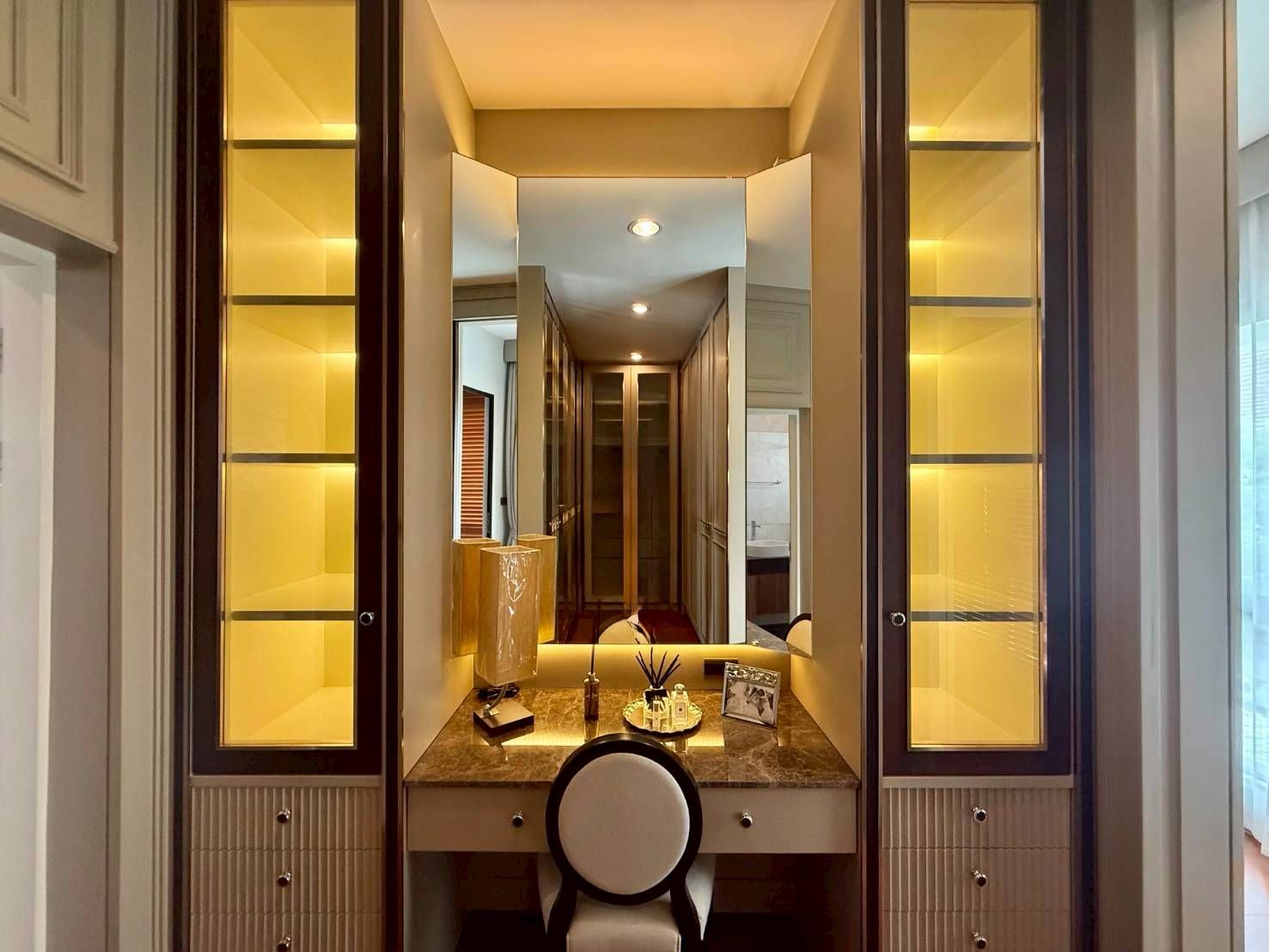 Blue Lagoon 2 - Image 14