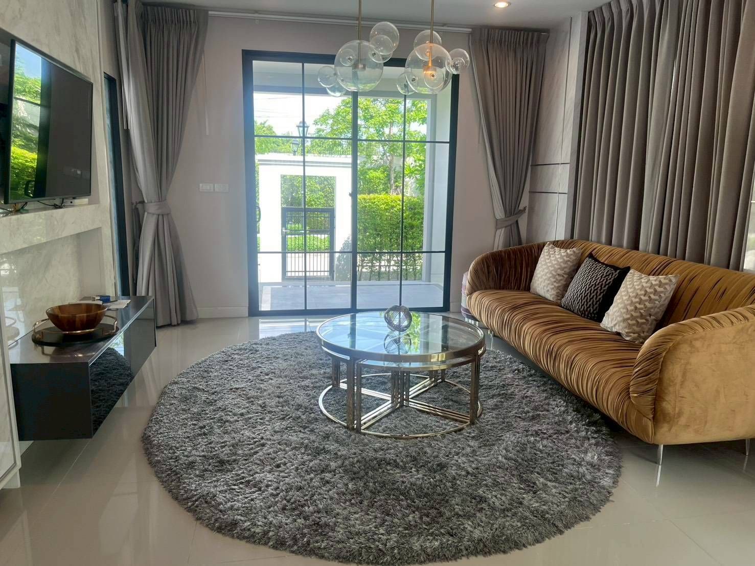 3 卧室 独立房屋 出售 在  - Image 2