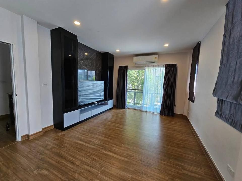 uploads/3efcf3ff-14c0-49cd-a97d-c18a86e0c28f/abc31aa8-70f7-4121-bd38-72acd5dc2f04