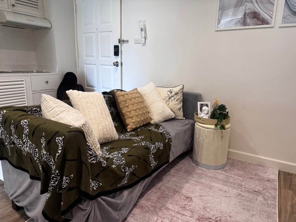 1 卧室 公寓 出租 在  - Image 2