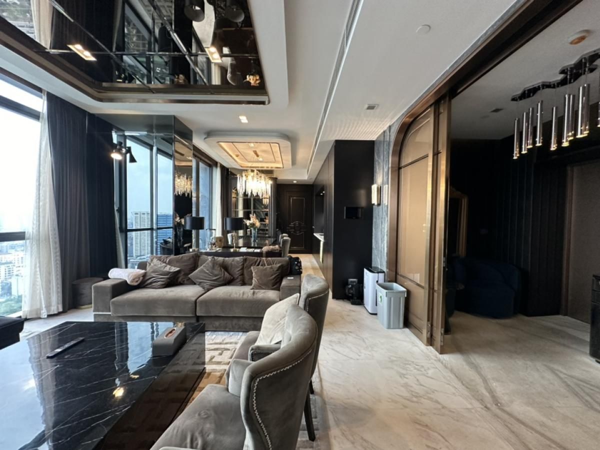 The Monument Thong Lo - Image 4