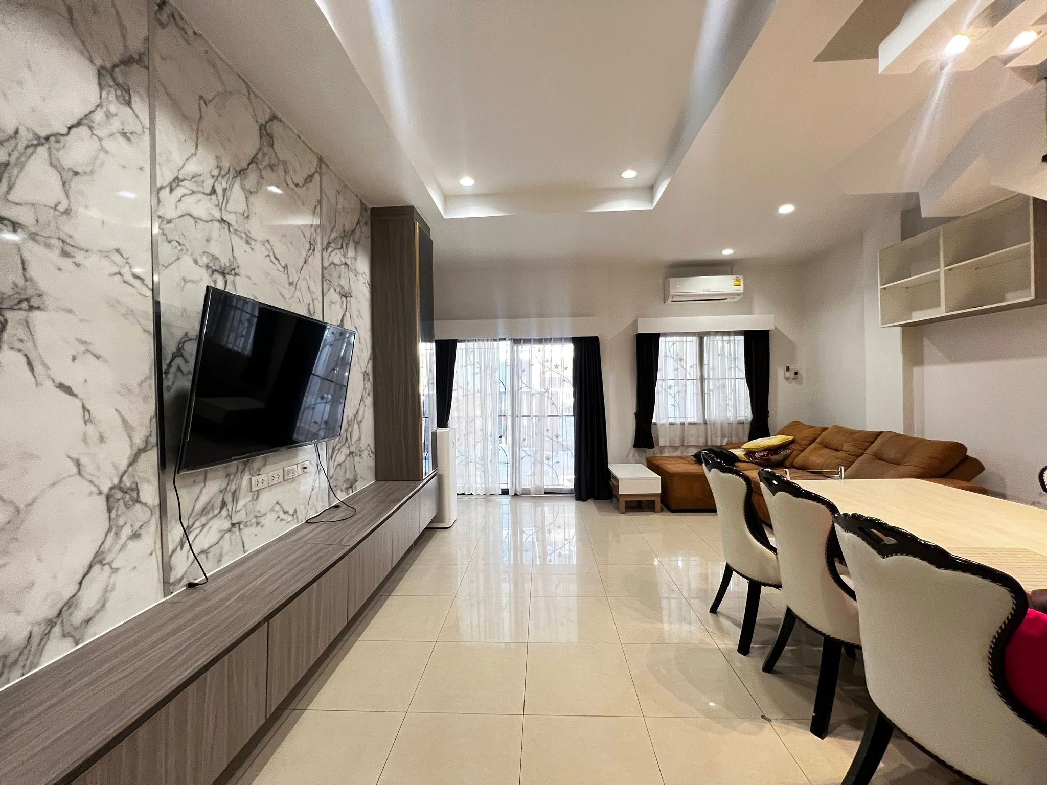 uploads/3efcf3ff-14c0-49cd-a97d-c18a86e0c28f/adc0d918-56f8-4d0c-822e-96607ba3a417