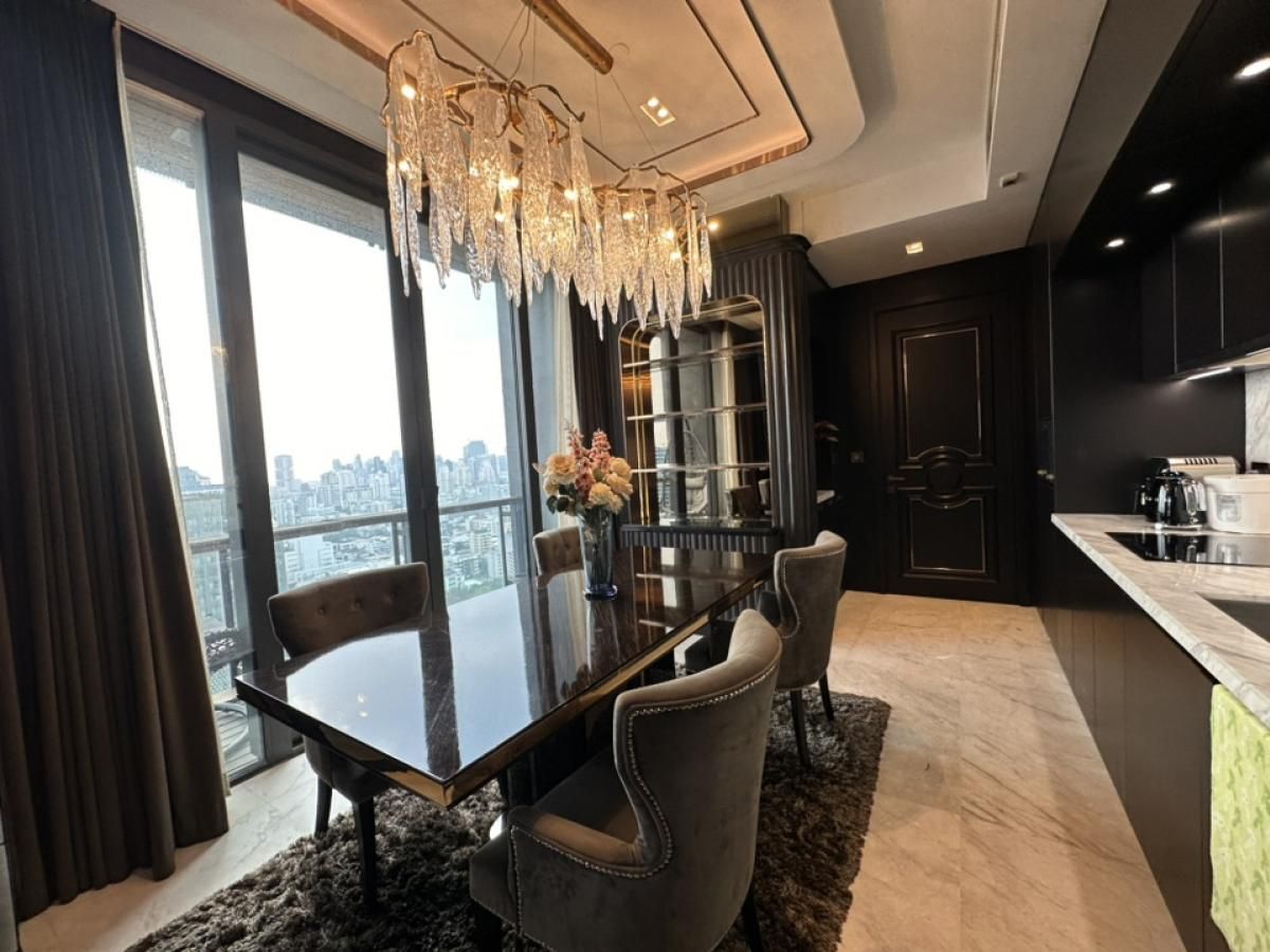 The Monument Thong Lo - Image 19