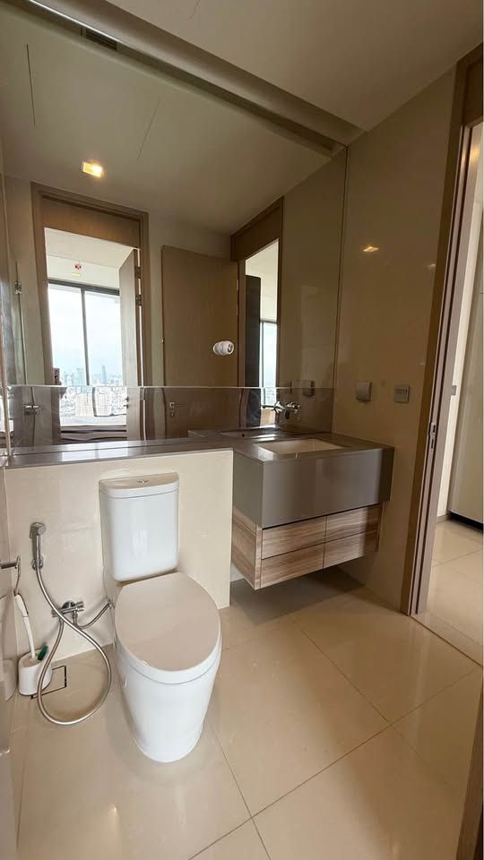 The ESSE Asoke - Image 6