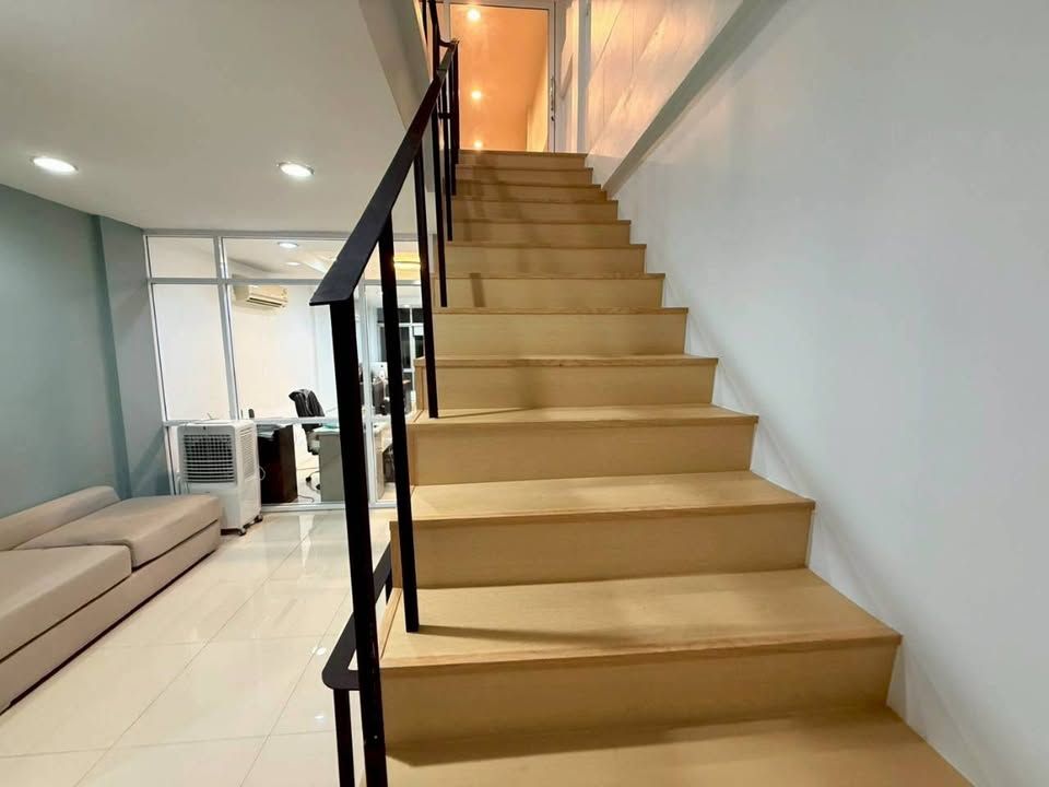 uploads/3efcf3ff-14c0-49cd-a97d-c18a86e0c28f/b15ec34d-5832-44f8-80dc-df526cebd838