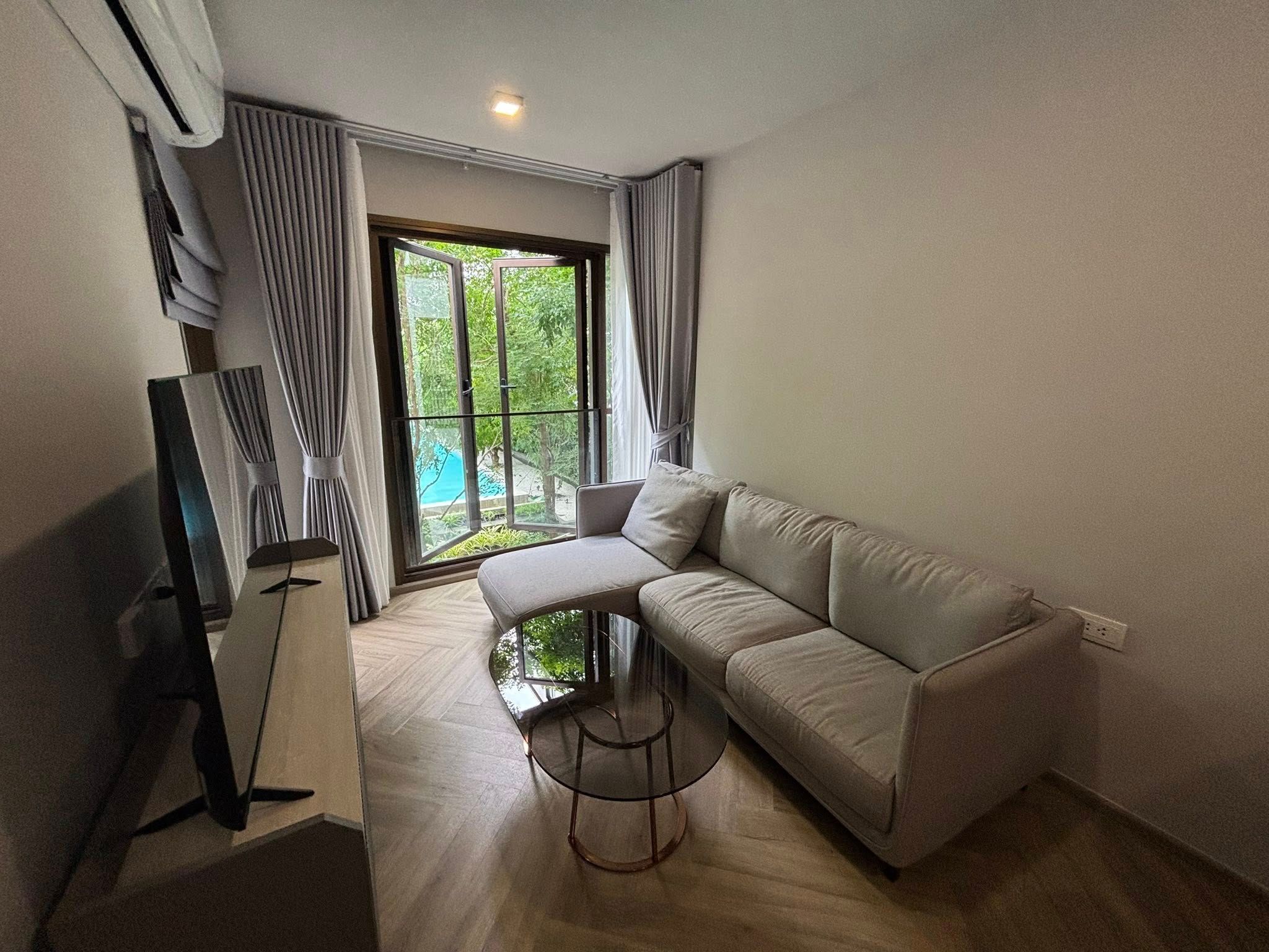 แชปเตอร์ ทองหล่อ 25 - Image 1