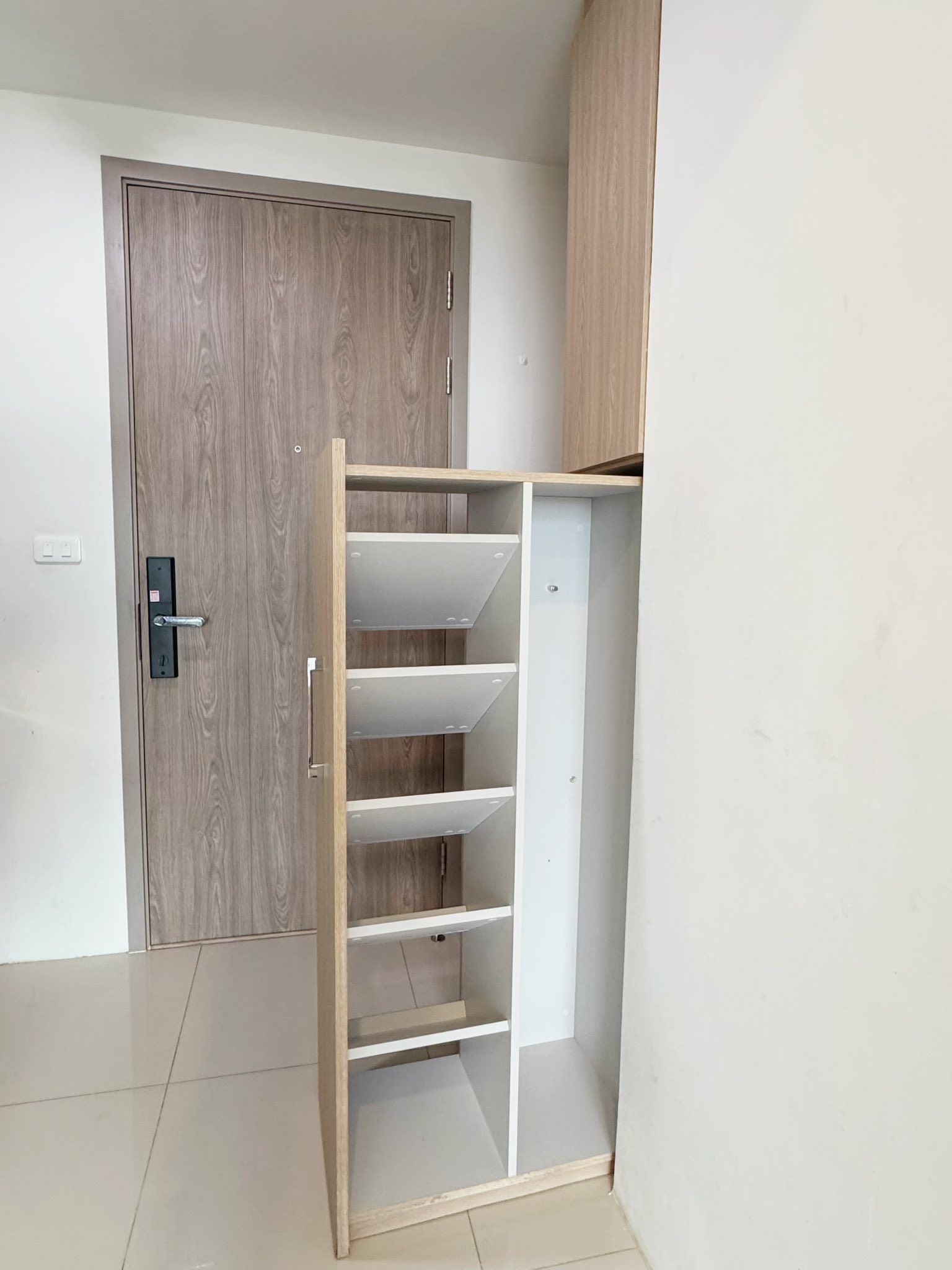 1 Bedroom Condo For Sale in Samrong Nuea, Mueang Samut Prakan, Samut Prakan - Image 14