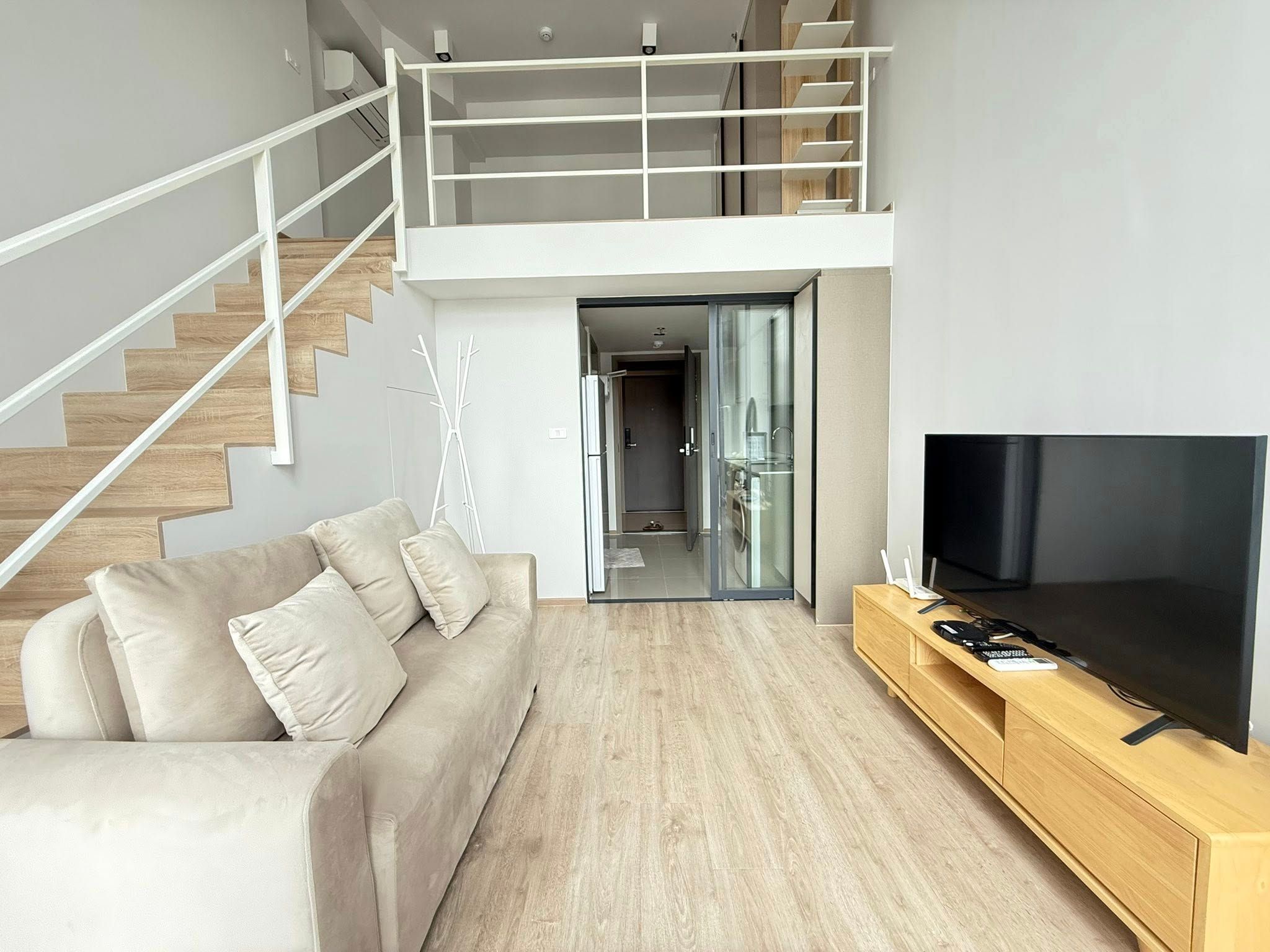 1 卧室 公寓 出租 在  - Image 2