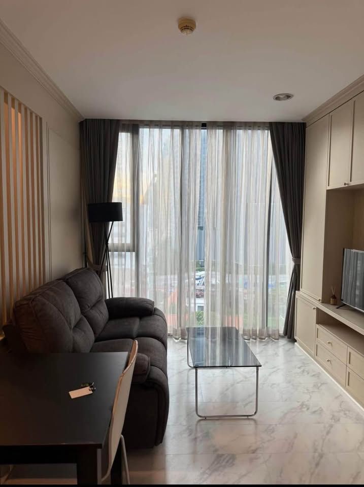 1 卧室 公寓 出租 在  - Image 1