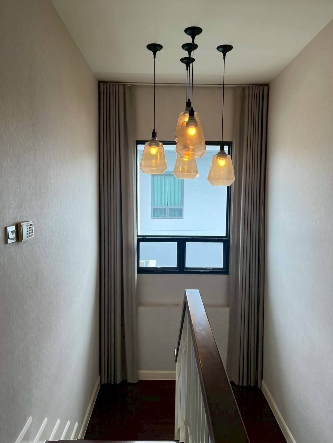 4 卧室 独立房屋 出售 在  - Image 8