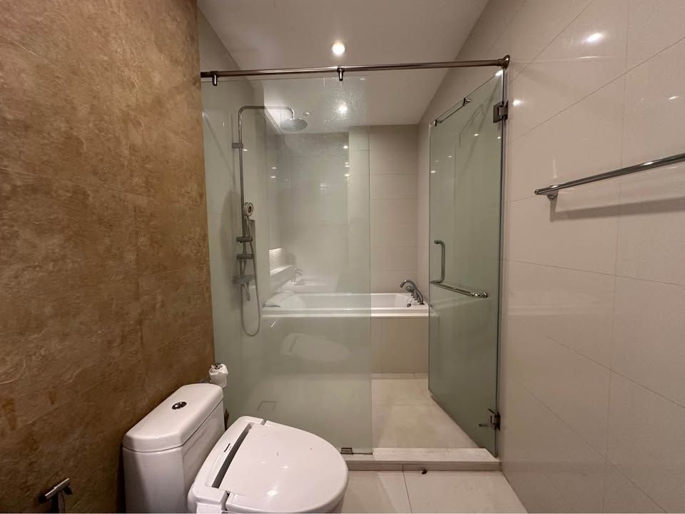 2 卧室 公寓 出租 在  - Image 17