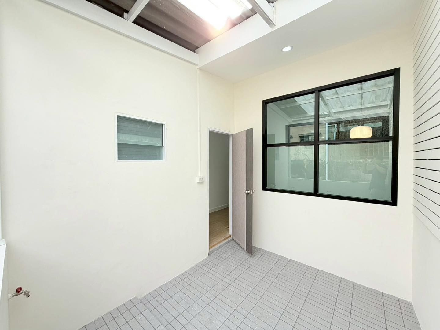 2 ห้องนอน ทาวน์เฮาส์ สำหรับขาย ใน ลาดพร้าว, ลาดพร้าว, กรุงเทพมหานคร - Image 28