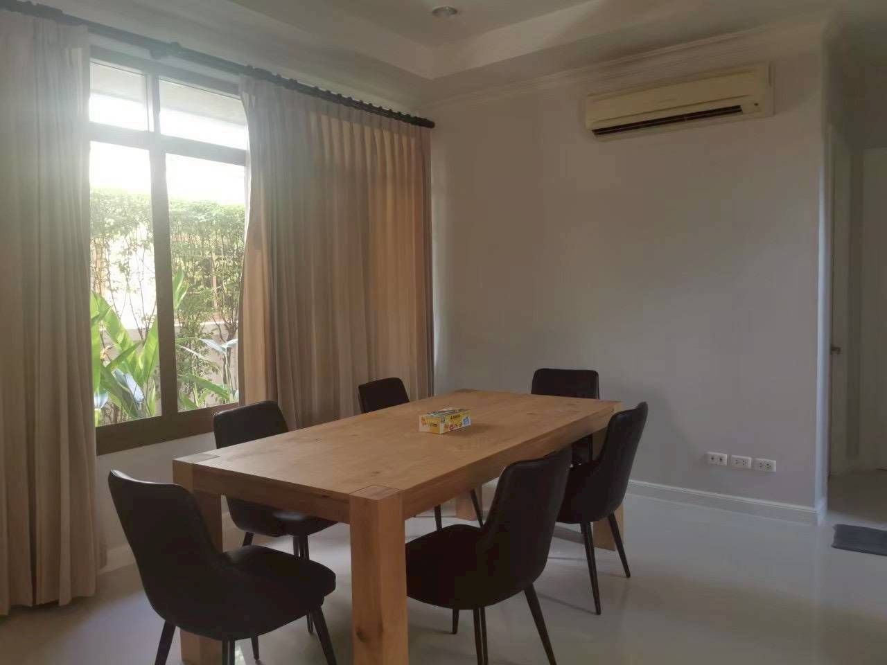 Narasiri Phatthanakan-Srinakarin - Image 3