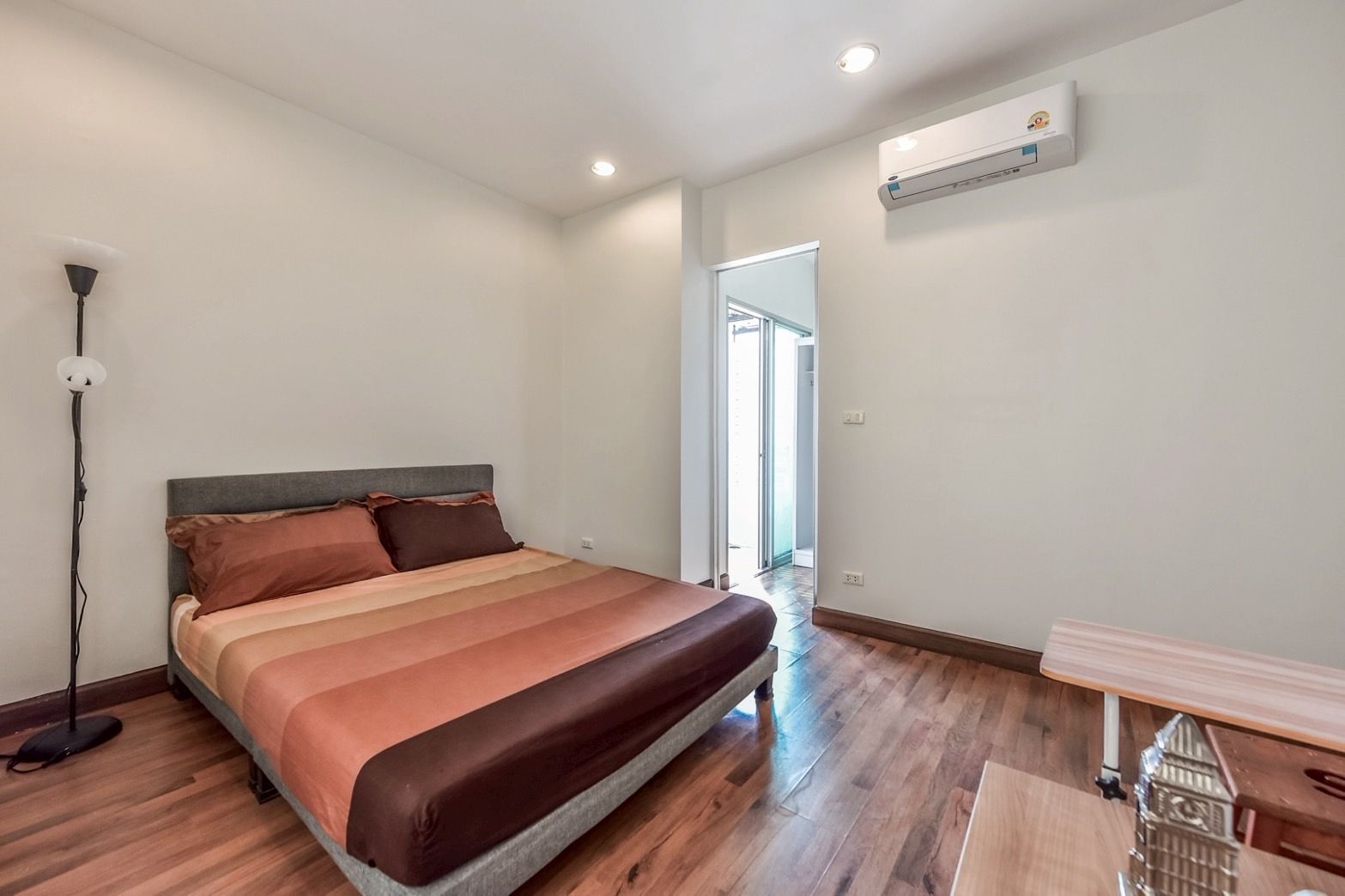 uploads/3efcf3ff-14c0-49cd-a97d-c18a86e0c28f/b8043e04-cc14-4c7e-9876-a87bf9c81f24