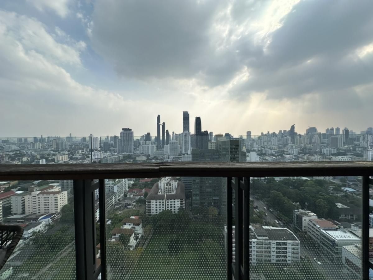 The Monument Thong Lo - Image 11