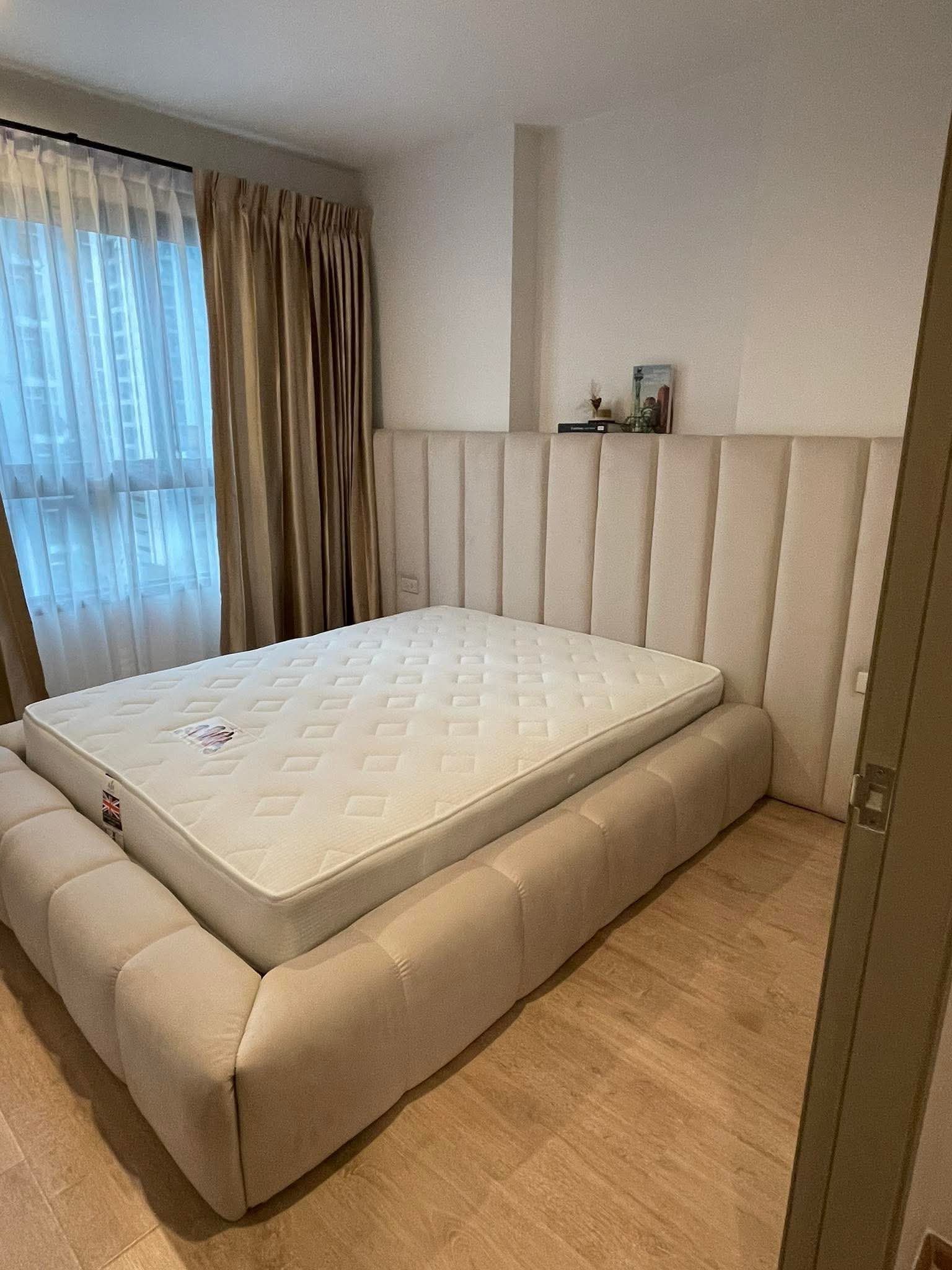 1 卧室 公寓 出租 在  - Image 4