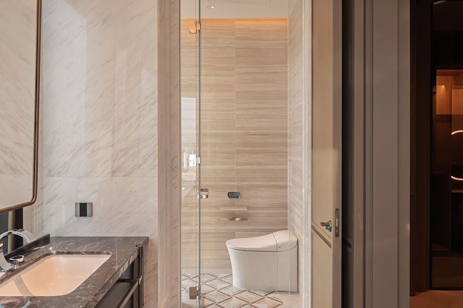 2 Bedroom Condo For Sale in Lumphini, Pathum Wan, Bangkok - Image 17