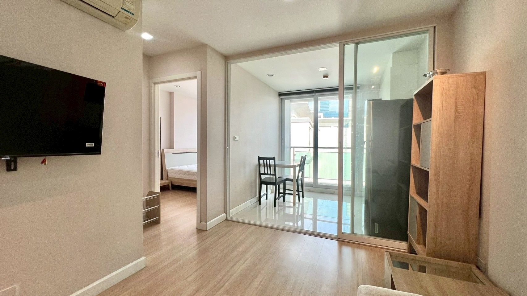 Mayfair Place Sukhumvit 64 - Image 10