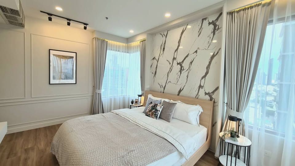 The Emporio Place - Image 6