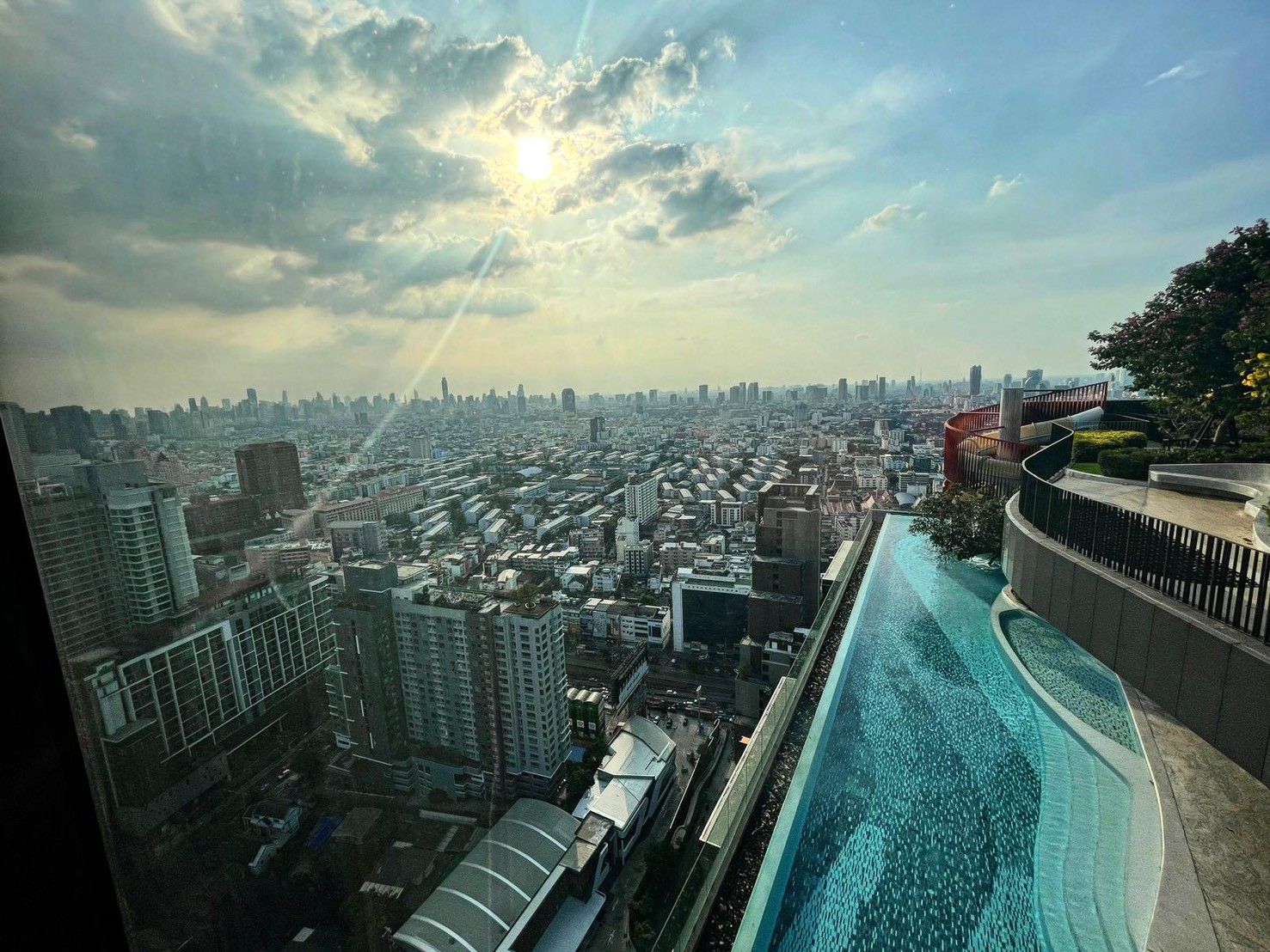 XT Huaikhwang - Image 10