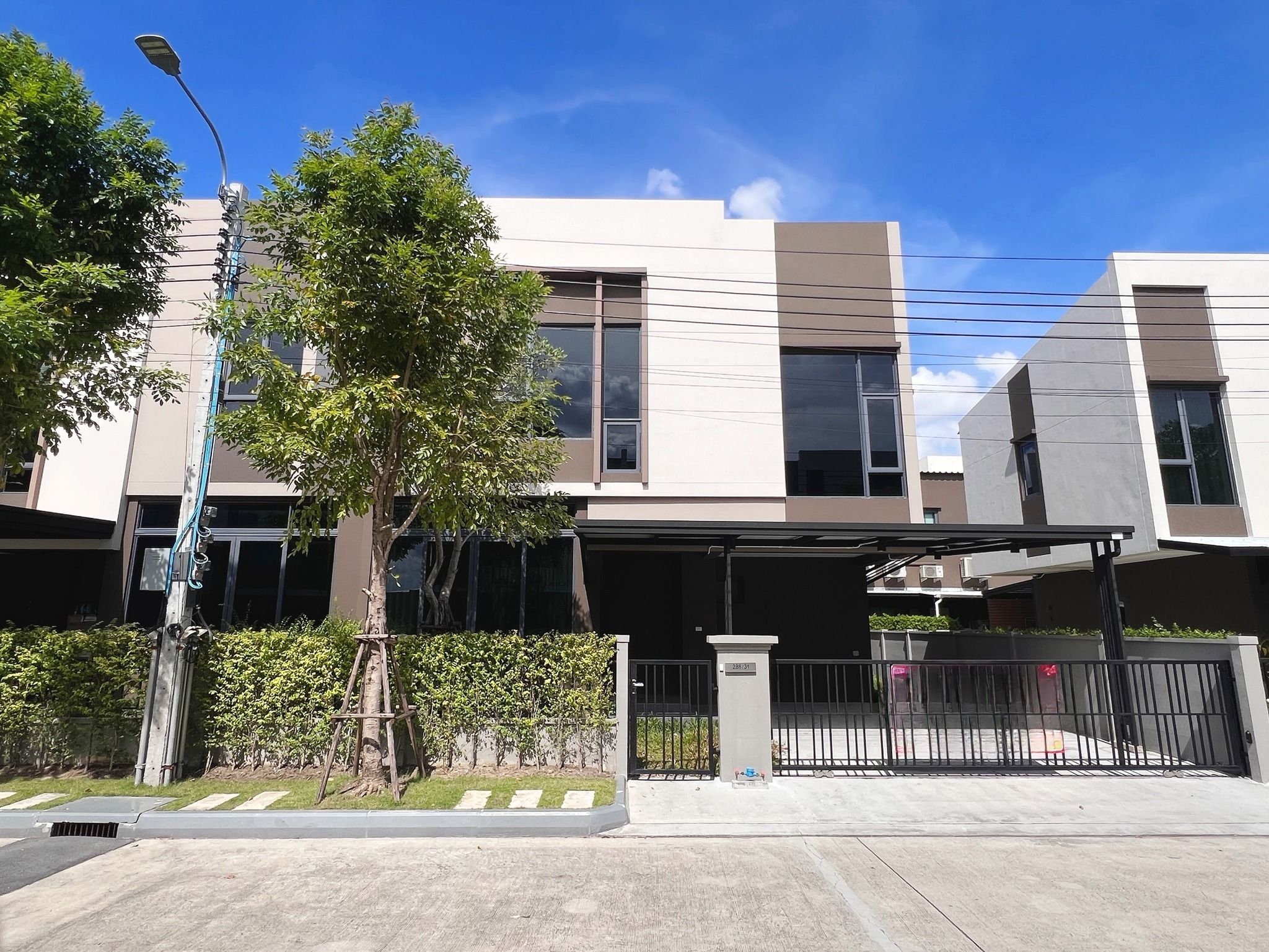 3 ห้องนอน บ้านเดี่ยว สำหรับขาย ใน ประเวศ, ประเวศ, กรุงเทพมหานคร - Image 1