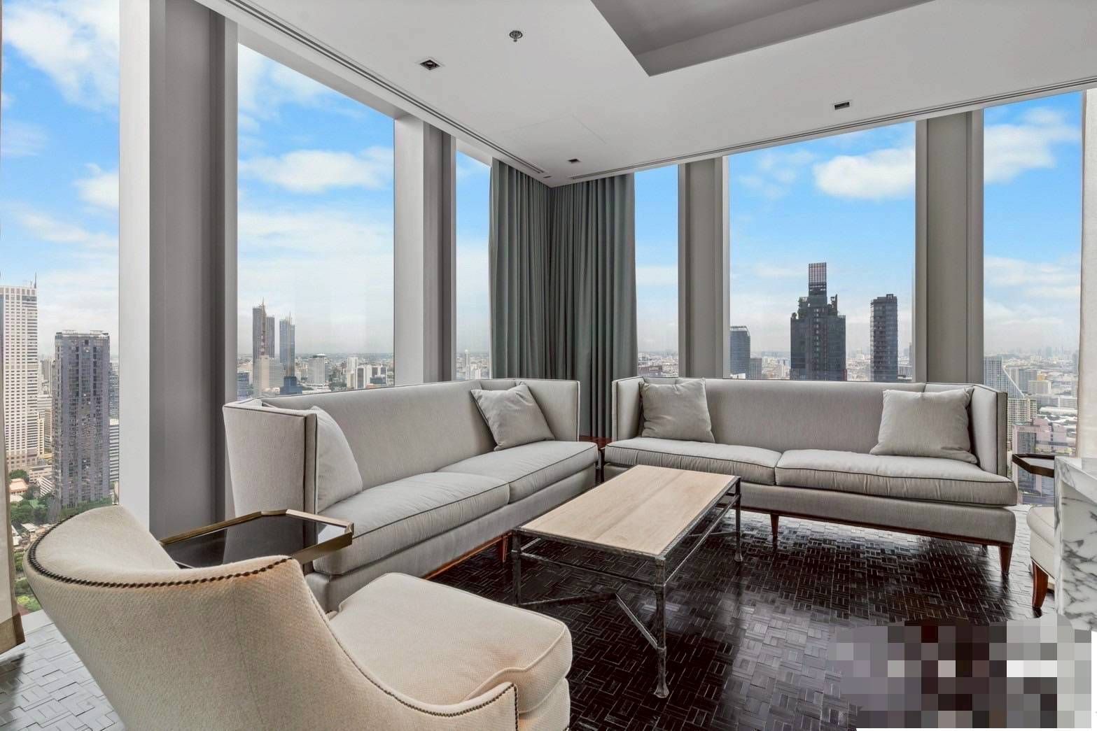 เดอะ ริซท์-คาร์ลตัน เรสซิเดนเซส แอท มหานคร - Image 1