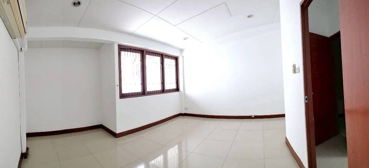 uploads/3efcf3ff-14c0-49cd-a97d-c18a86e0c28f/bc9f082d-1e65-45e5-b1dc-e7b127b8e476