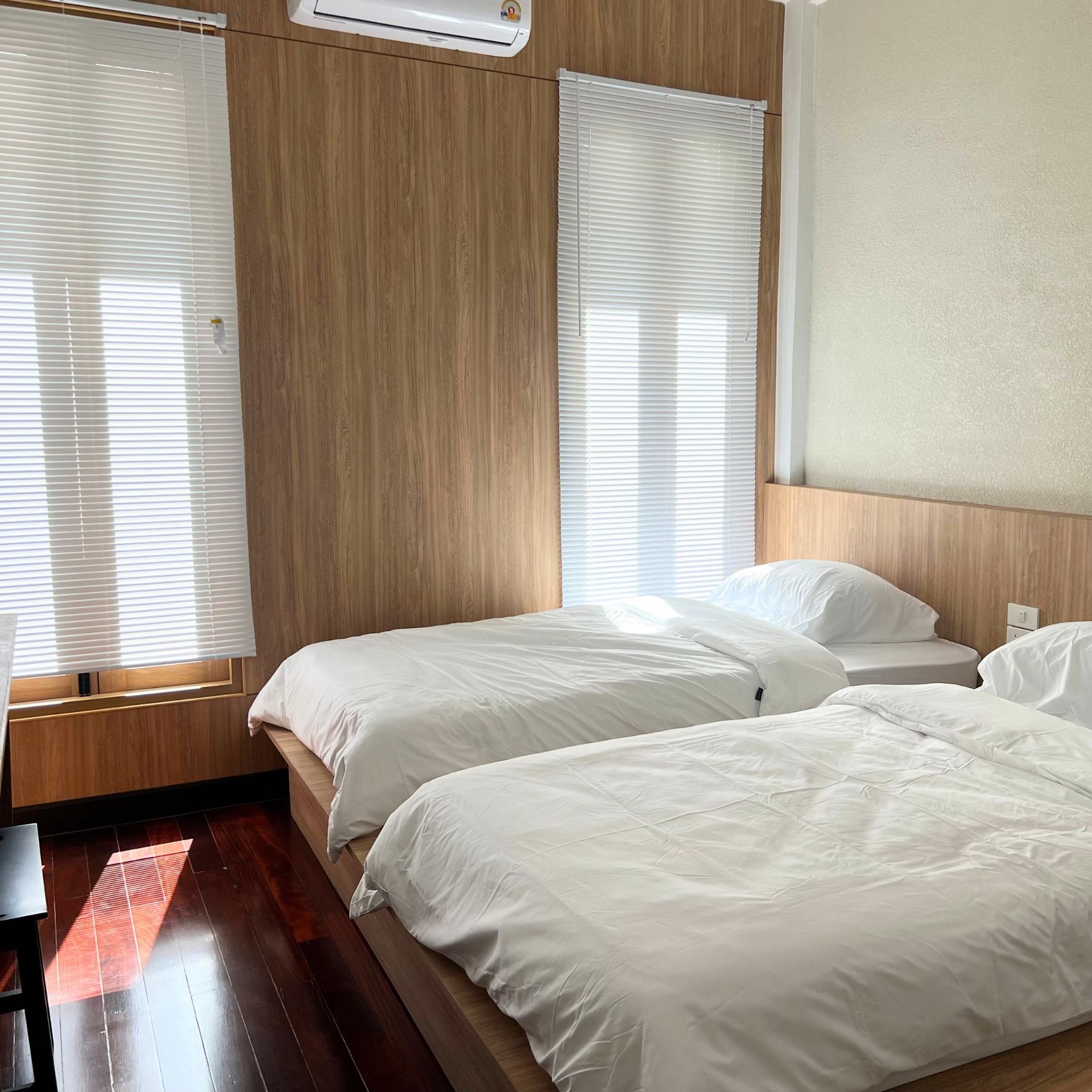 uploads/3efcf3ff-14c0-49cd-a97d-c18a86e0c28f/bcde1ab9-7009-411a-9100-c01fc2de8aa0