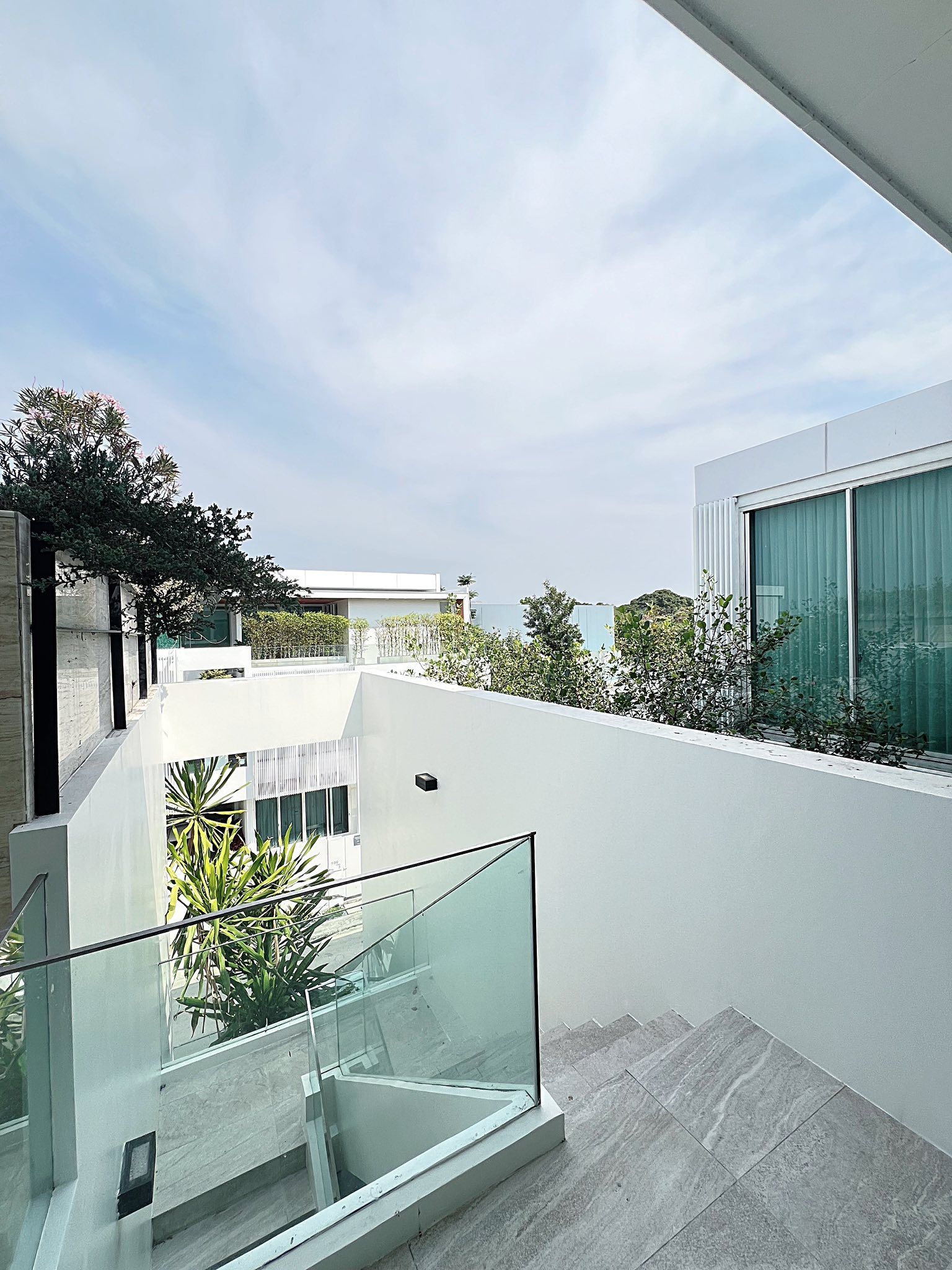 4 卧室 独立房屋 出租 在  - Image 12