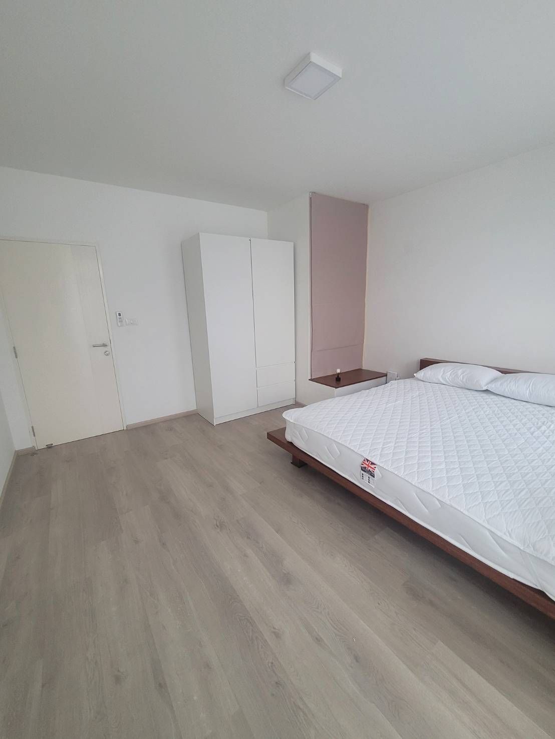 3 卧室 联排别墅 出租 在  - Image 10