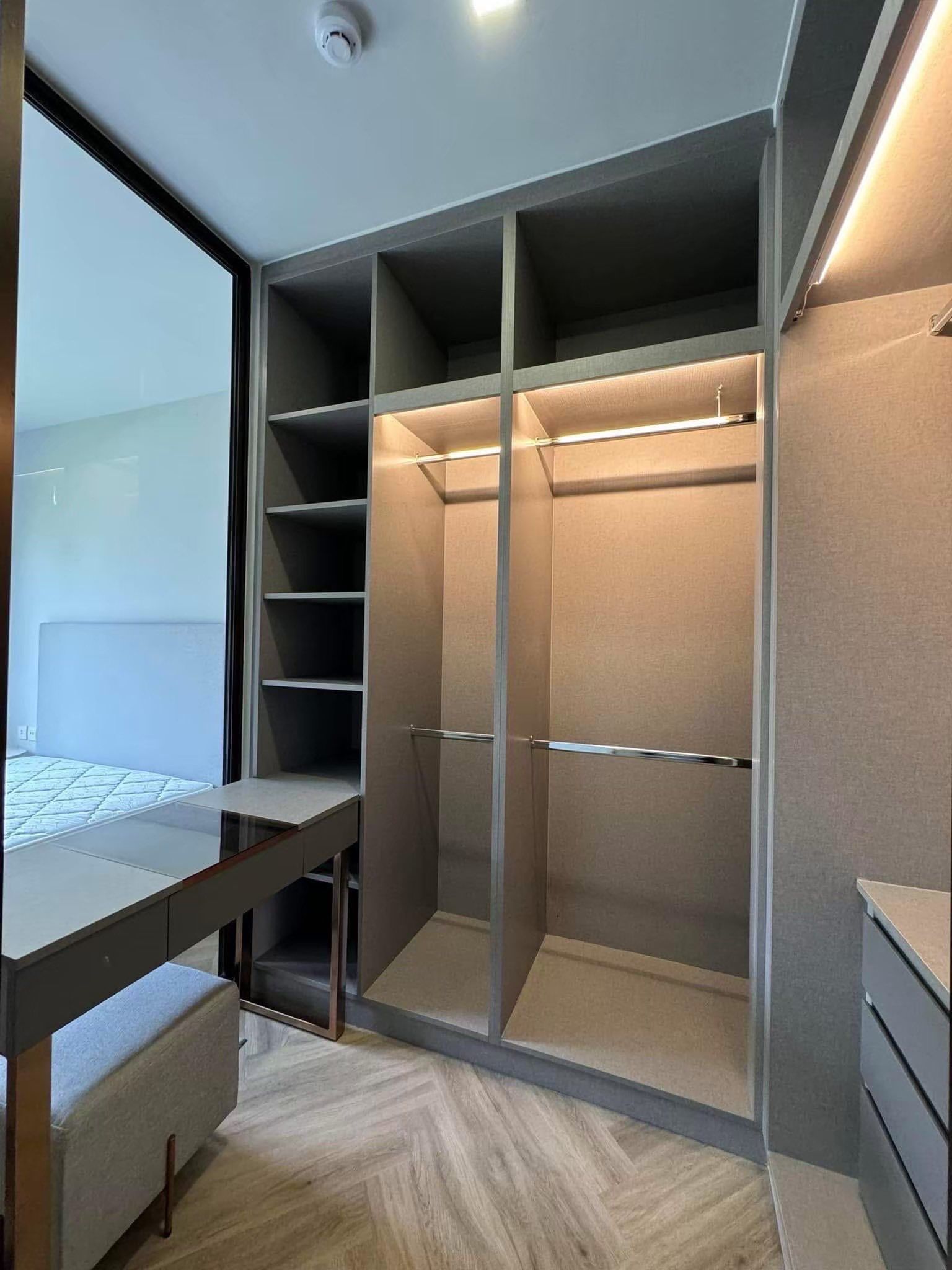 แชปเตอร์ ทองหล่อ 25 - Image 5