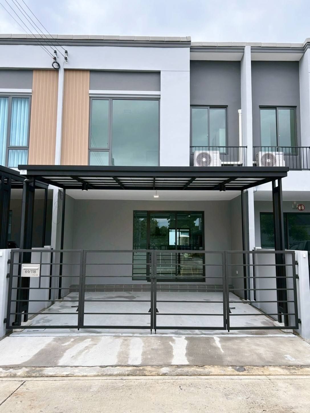 Pleno Sukhumvit-Bangna 2 - Image 1