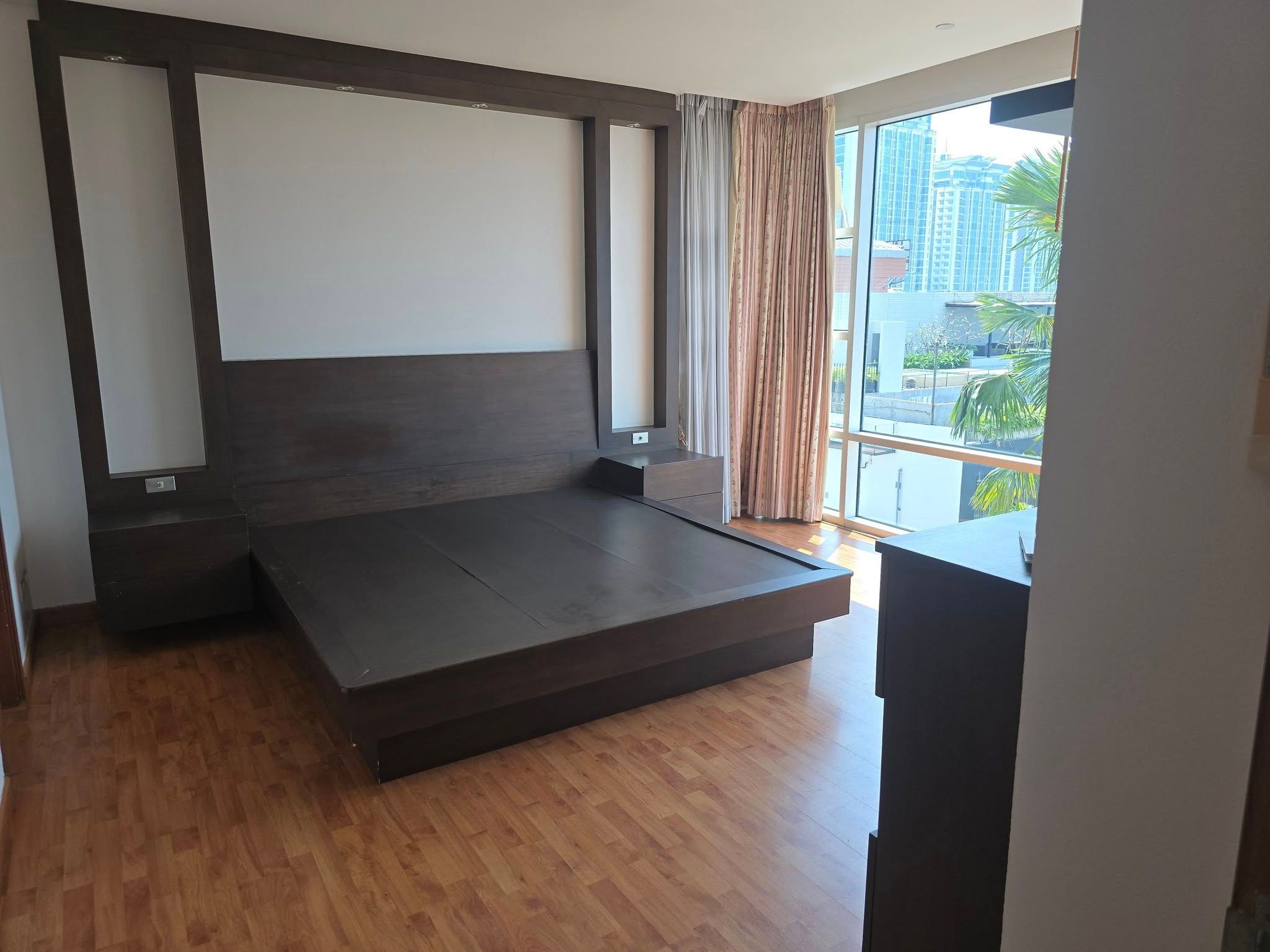 3 卧室 公寓 出售 在  - Image 27