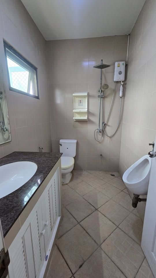 4 ห้องนอน ทาวน์เฮาส์ สำหรับเช่า ใน ห้วยขวาง, ห้วยขวาง, กรุงเทพมหานคร - Image 5