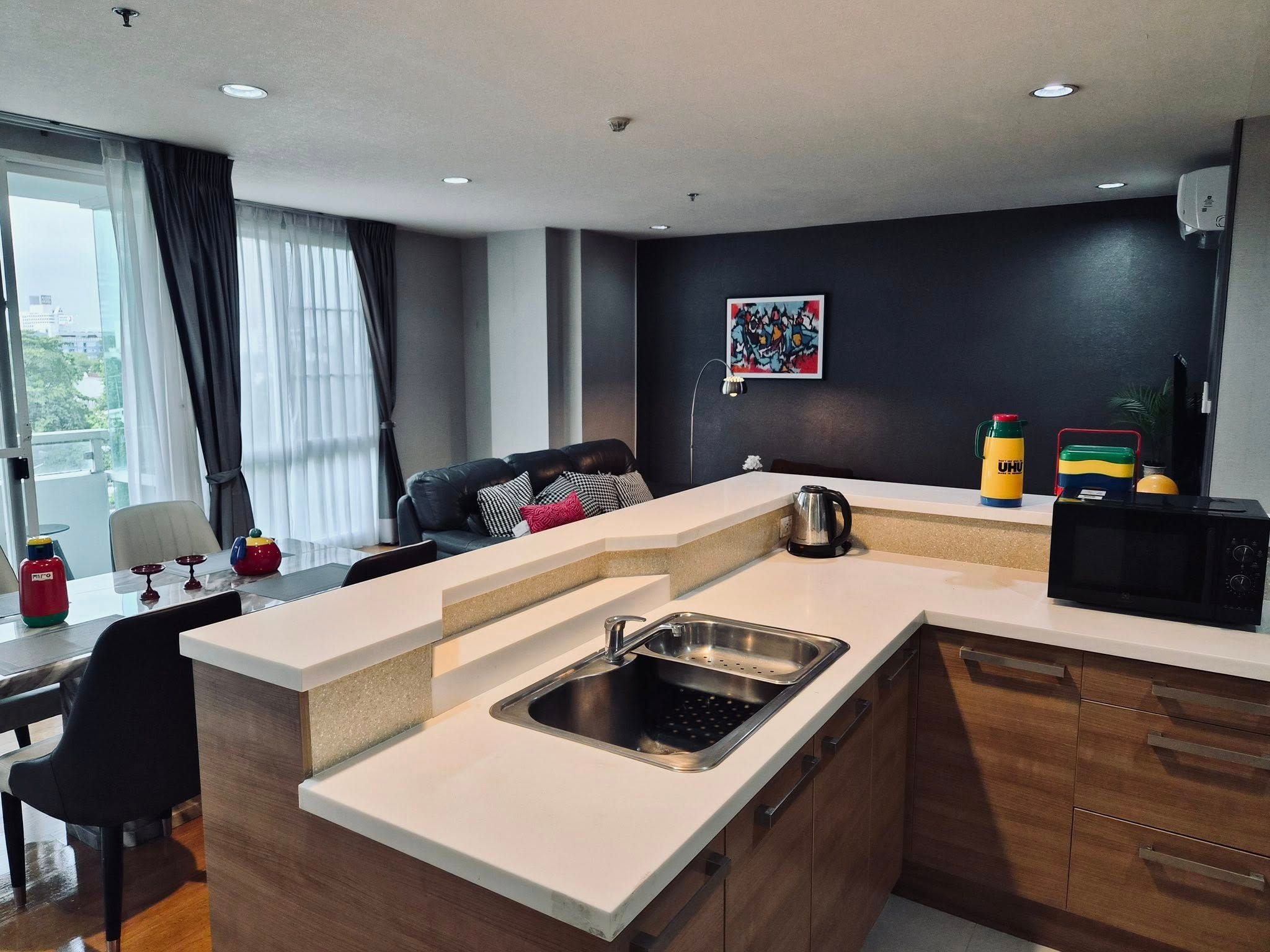 2 卧室 公寓 出租 在  - Image 15