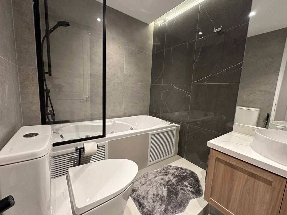 3 卧室 公寓 出租 在  - Image 9