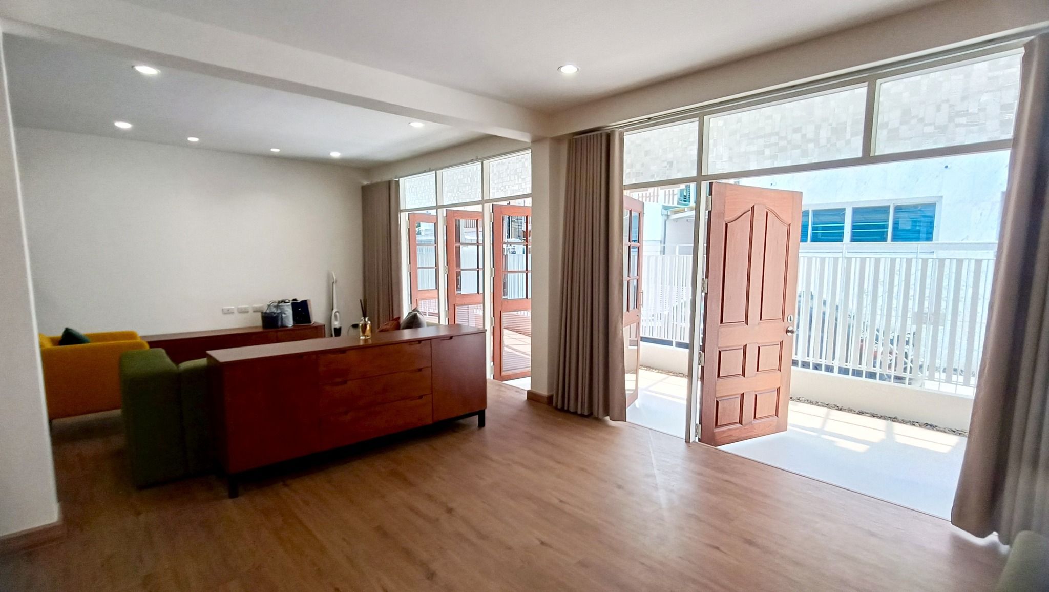 uploads/3efcf3ff-14c0-49cd-a97d-c18a86e0c28f/c5148145-97e5-432e-8095-b14114c544a9