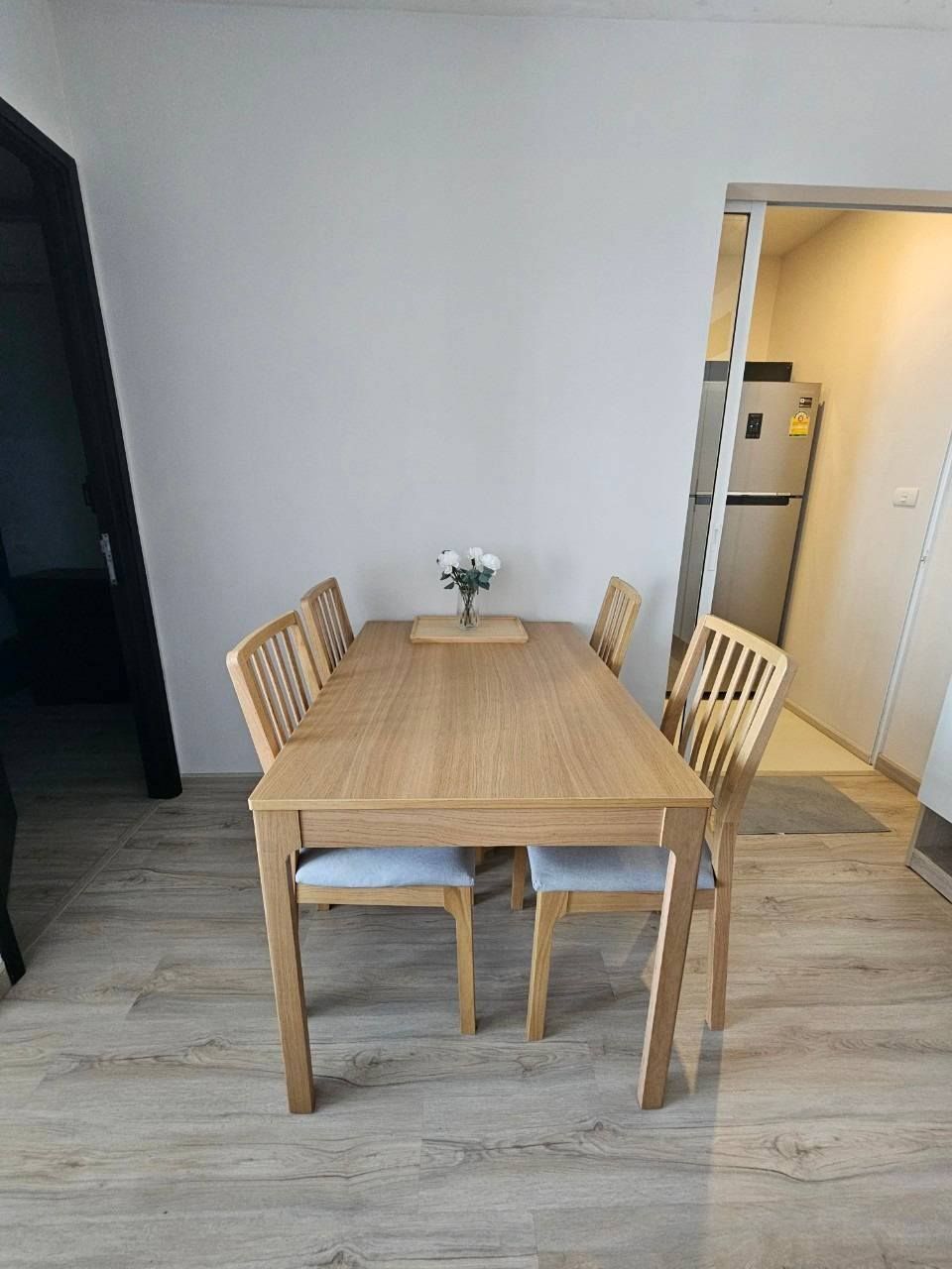 1 卧室 公寓 出租 在  - Image 2