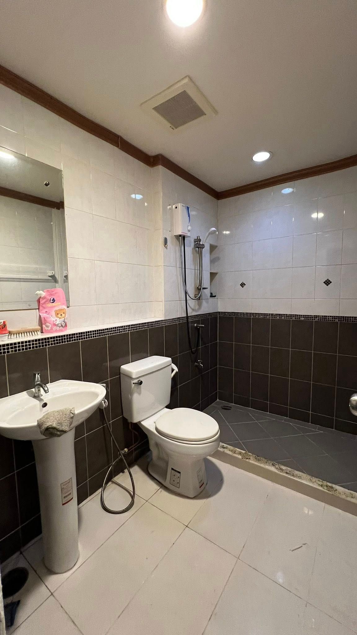 3 ห้องนอน ทาวน์เฮาส์ สำหรับขาย ใน หนองบอน, ประเวศ, กรุงเทพมหานคร - Image 16