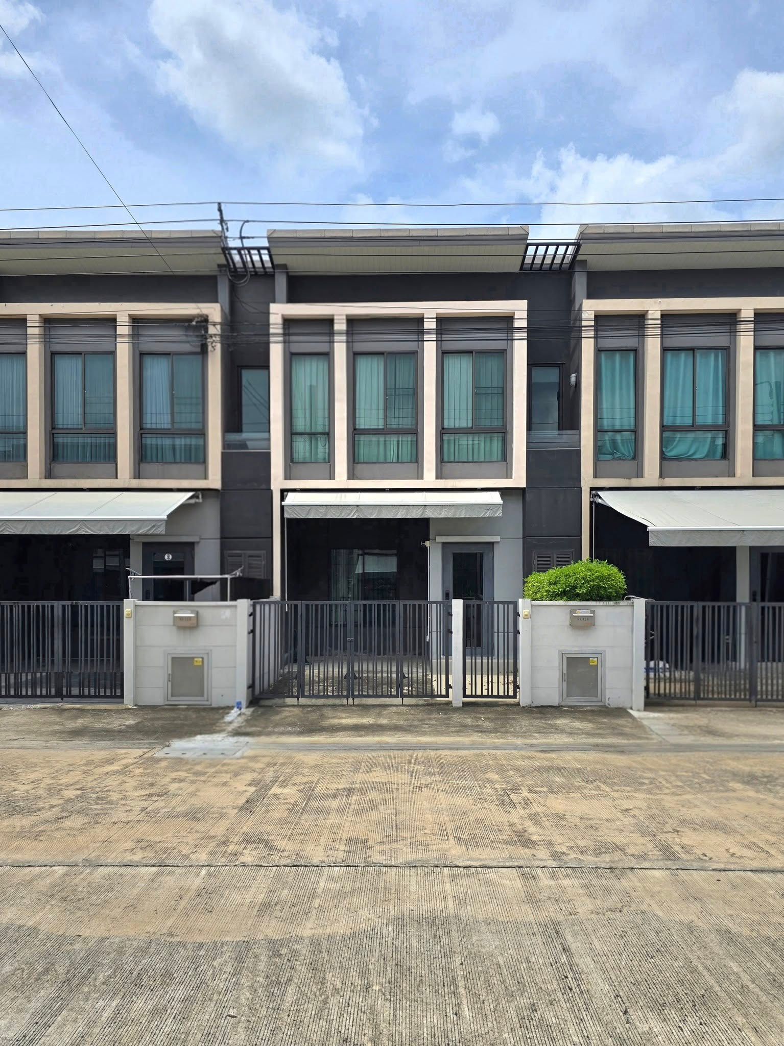 พลีโน่ สุขุมวิท-บางนา - Image 1