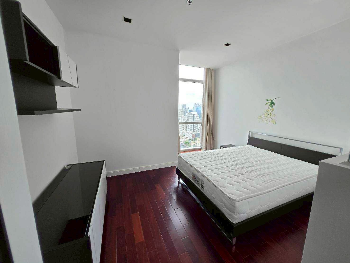 แอทธินี เรสซิเด้นซ์ - Image 8